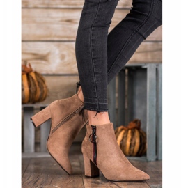 Small Swan Suede Booties With A Zipper beige 1