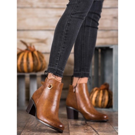 Ideal Shoes Classic Eco-leather boots brown 2 Ideal Shoes Classic Eco-leather boots brown 2