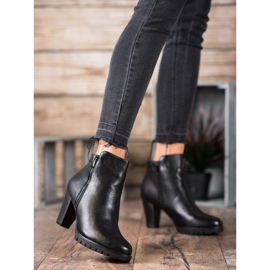 Anesia Paris Elegant Eco-leather boots black 2