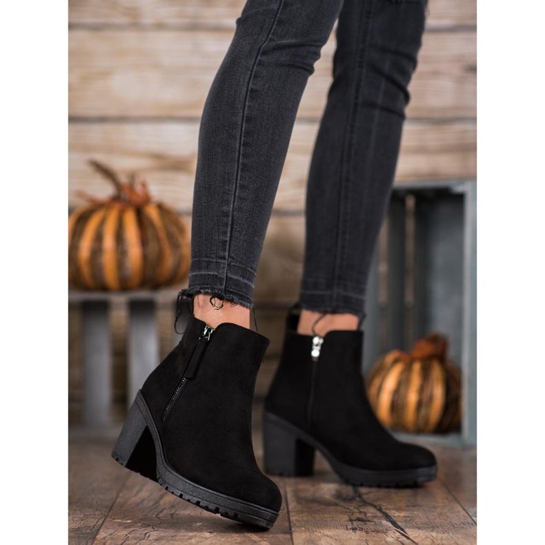 SHELOVET Comfortable Boots On The Platform black 2