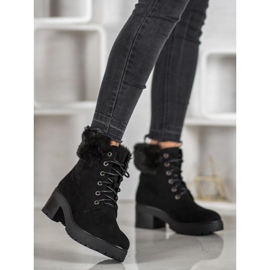 Goodin Black Boots With Fur 2