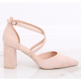 Pumps on the beige post LE069P Beige 1