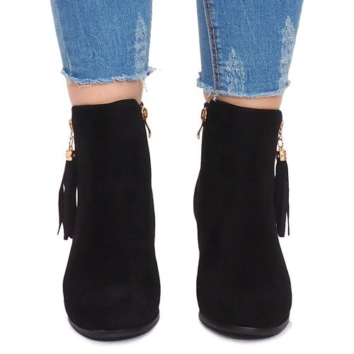 Boots On a Heel Boho S-20 Black 1