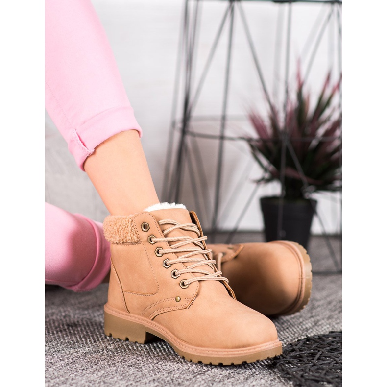 SDS Fashionable Trappers With Buckles pink 2