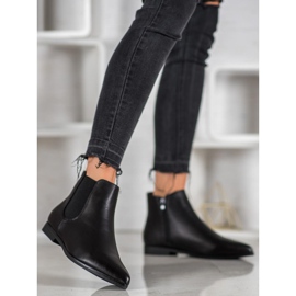 Marquiz Black Booties In Spitz 2
