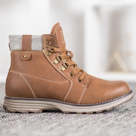 Weide Brown Trappers 2