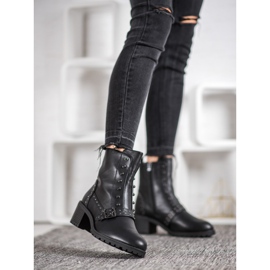 SHELOVET Black Booties On A Post 1