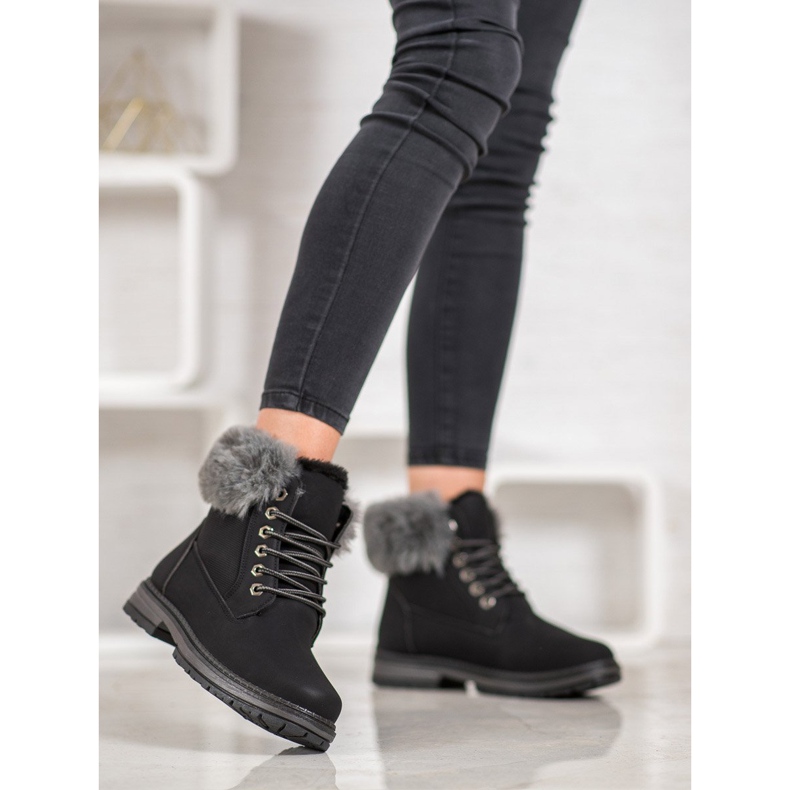 SHELOVET Black Trappers With Fur 2