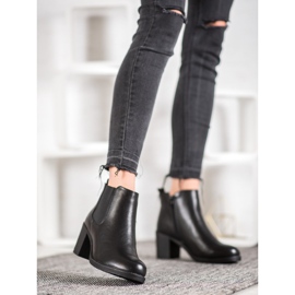 J. Star Booties With A Zipper black 2