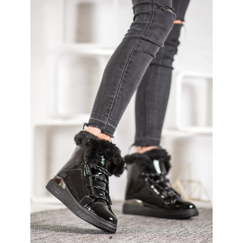 Bella Paris Lacquered snow boots black 2