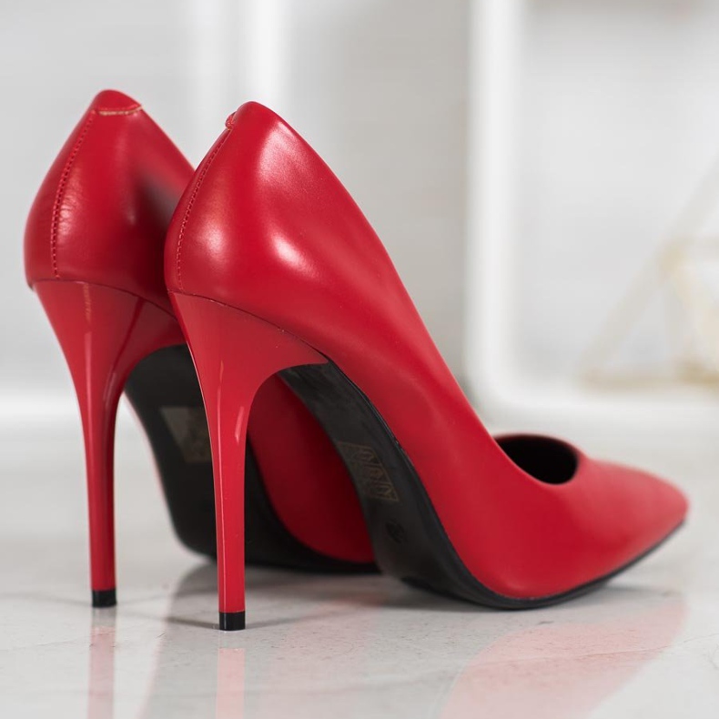 Small Swan Sexy high heels red 1