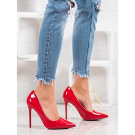 Small Swan Varnished pins red 2