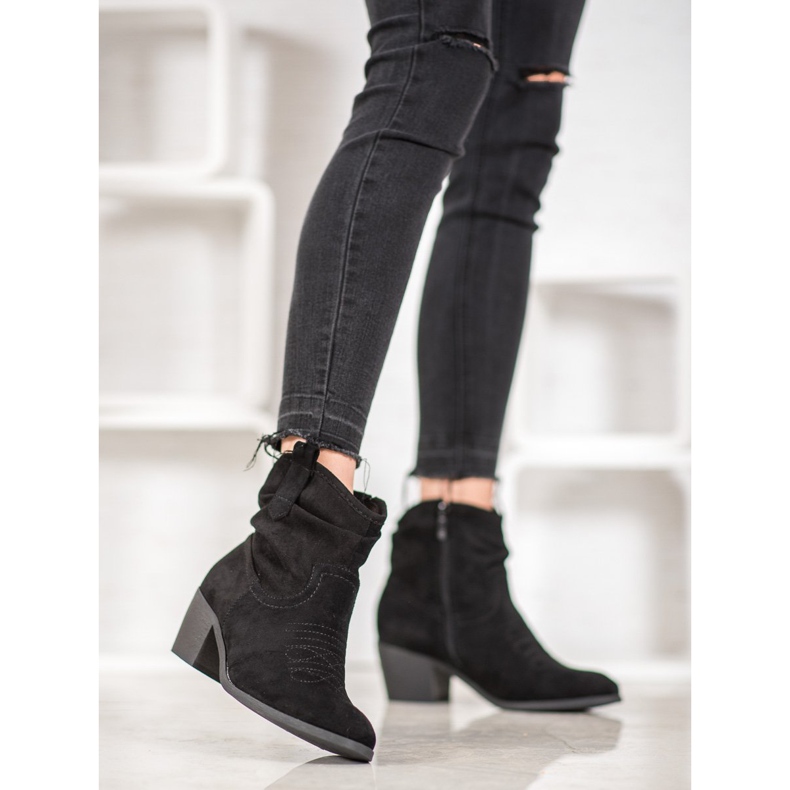 Super Mode Comfortable Cowboy Boots On A Post black 1