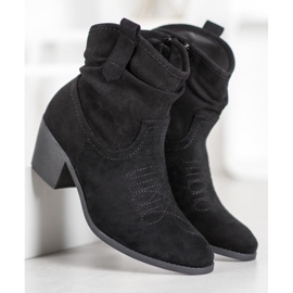 Super Mode Comfortable Cowboy Boots On A Post black 2