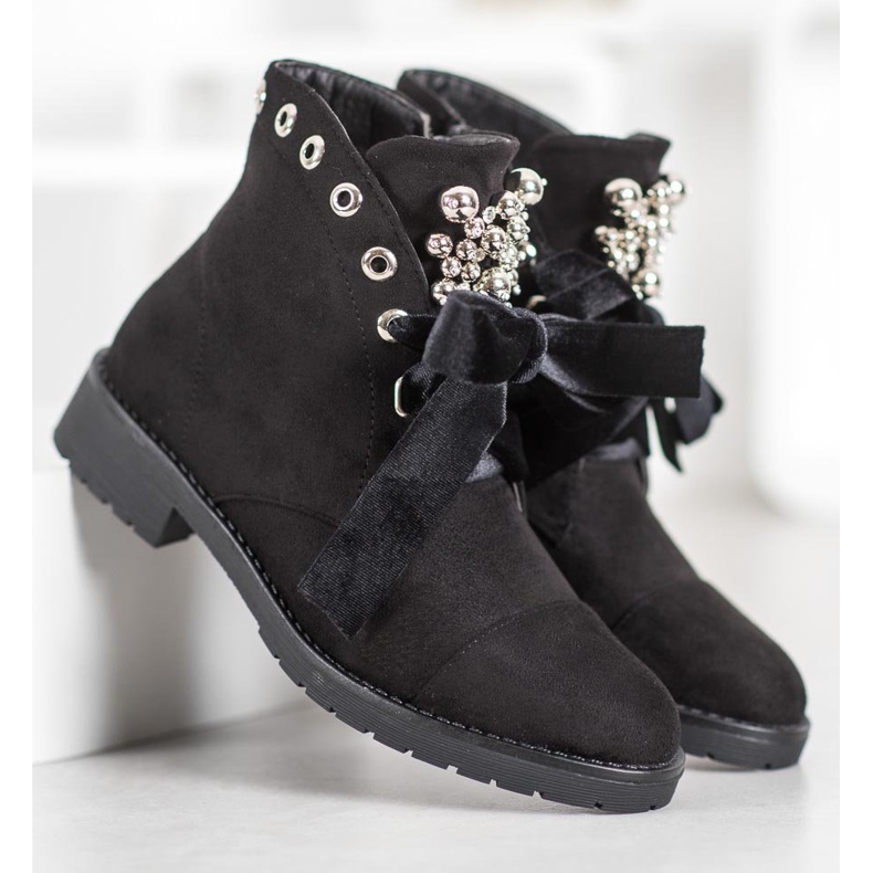 Bella Paris Boots With A Decorative Bow black 2