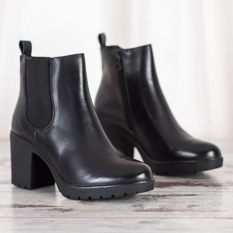 Bella Paris Warm Boots On High Heels black 2