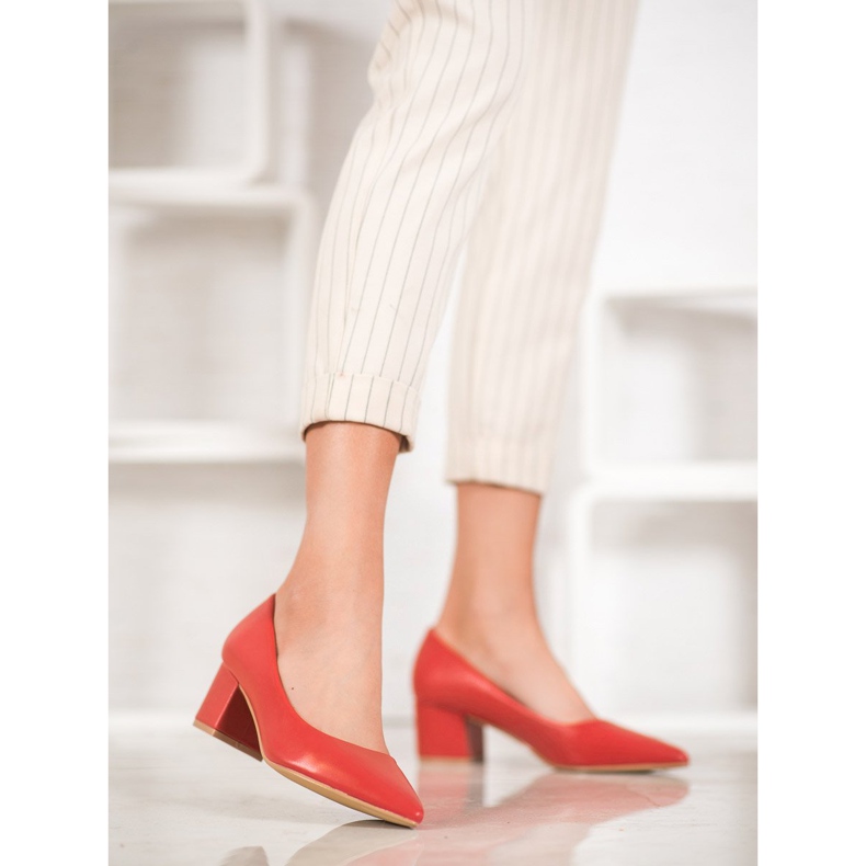 Ideal Shoes Stylish Red Pumps 1