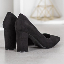 Ch. Creation Classic pumps black 2