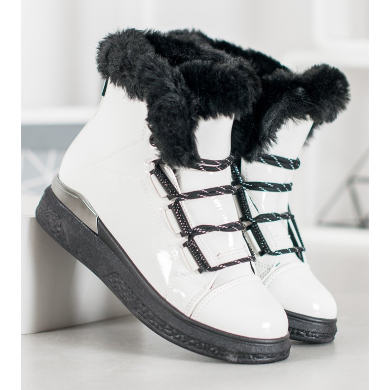 Bella Paris White snow boots 1