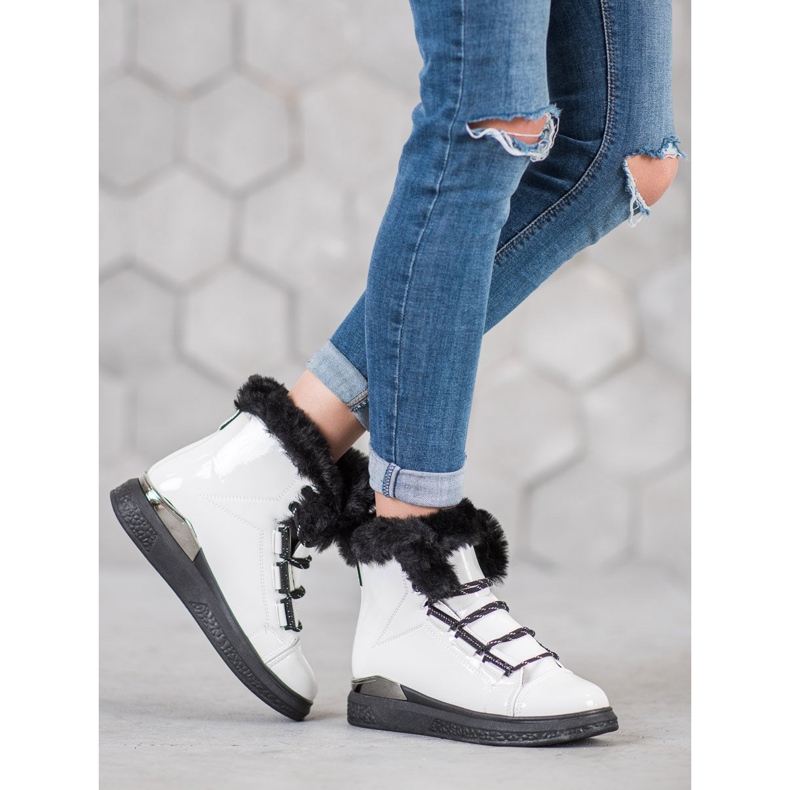 Bella Paris White snow boots 2