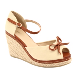 Vices Women's wedge sandals brown 1
