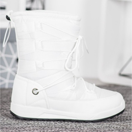 Small Swan Moro snow boots white 2