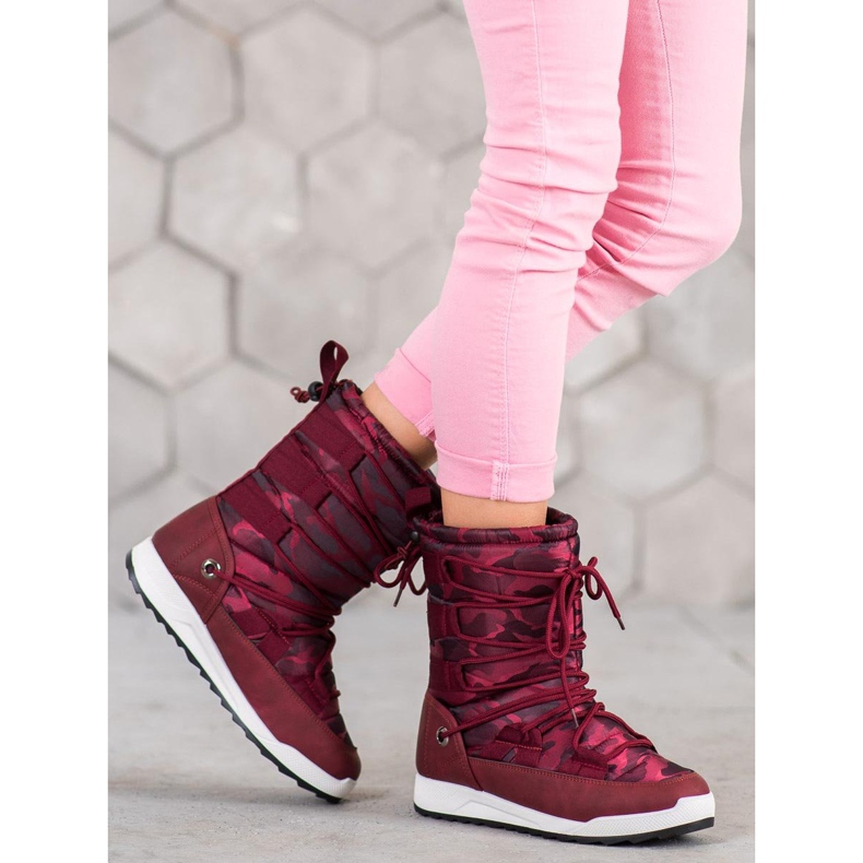 Small Swan Moro snow boots red 1