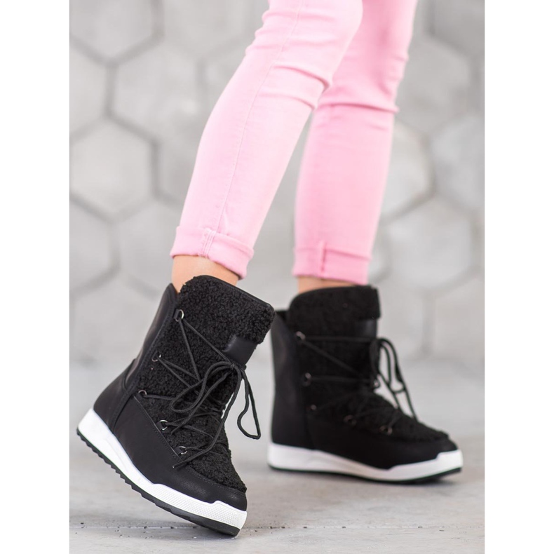 Small Swan Winter boots with sheepskin black 2