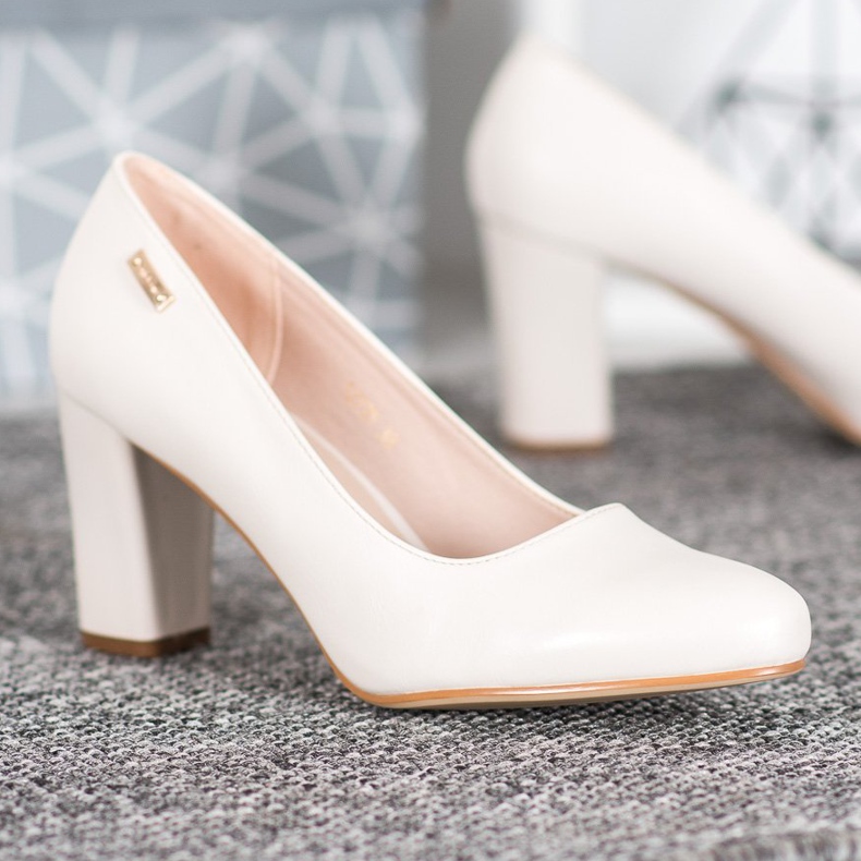 Sergio Leone Comfortable pumps on a pillar brown 1 Sergio Leone Comfortable pumps on a pillar brown 1