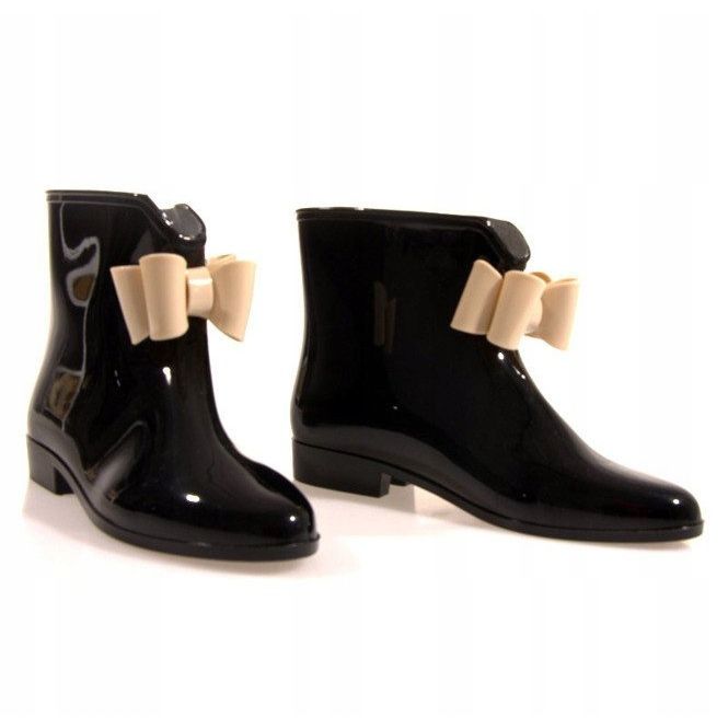 Wellington boots with a bow Y014 Black 1