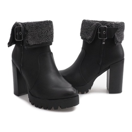 Insulated Ankle Boots A89619 Black 1