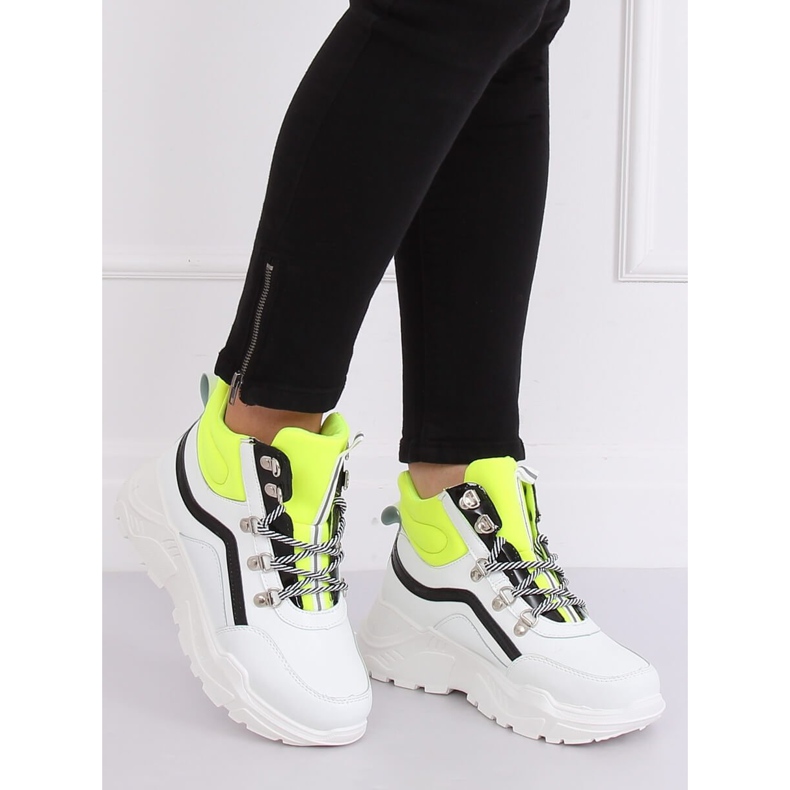 White and yellow high-ankle sports shoes RB-3348 WHITE / YELLOW 2 White and yellow high-ankle sports shoes RB-3348 WHITE / YELLOW 2