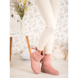 SHELOVET Pink Mukluki On The Platform 1