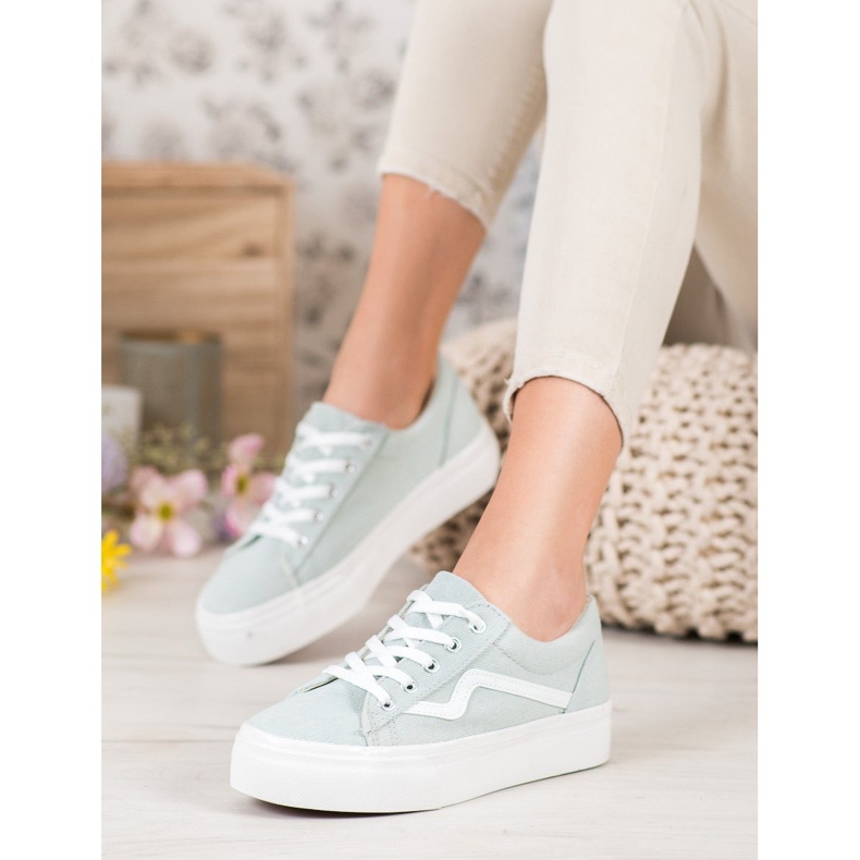 Kylie Fashionable Green Sneakers 1