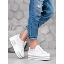 Seastar Sneakers On The Fashion Platform white 1