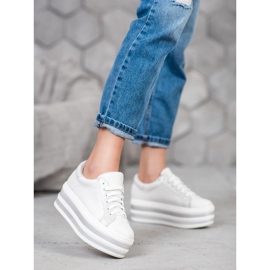 Seastar Sneakers On The Fashion Platform white 2