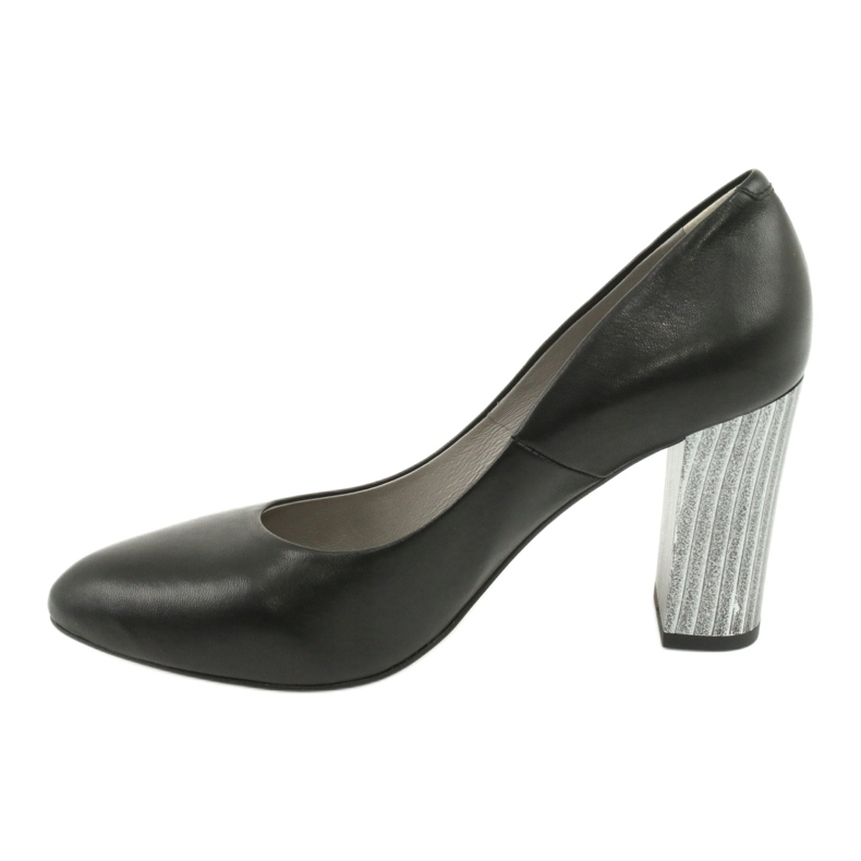 Kaniowski leather pumps on a decorative post 4277 black 2