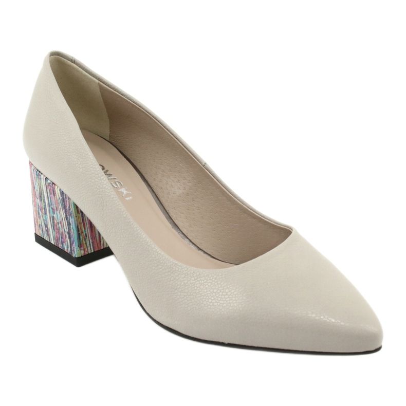Kaniowski pumps on a decorative heel 0205 beige 1
