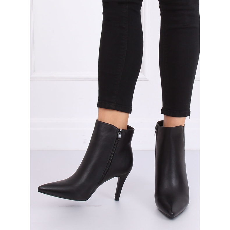 Black Jodhpur boots on the stiletto heel TX-1852-1 Black 1