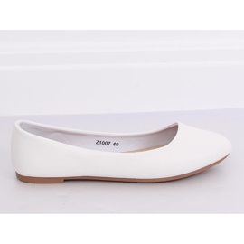 Smooth plain white ballerinas Z1007 White 2