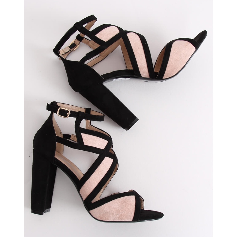 Black and pink sandals on the post LE071P Pink 2
