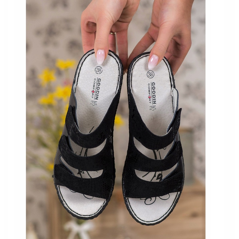 Goodin Black Leather Slippers 1