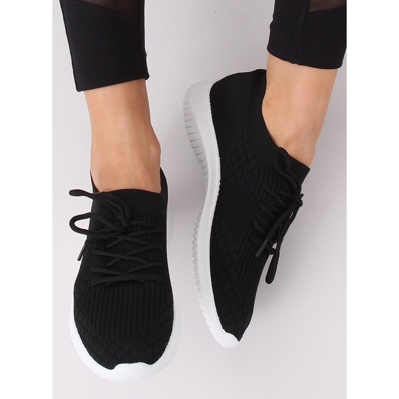 Black sports shoes 7753-Y Black 1