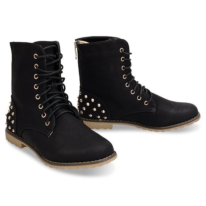 Richly Decorated Boots 1511-2 Black 1