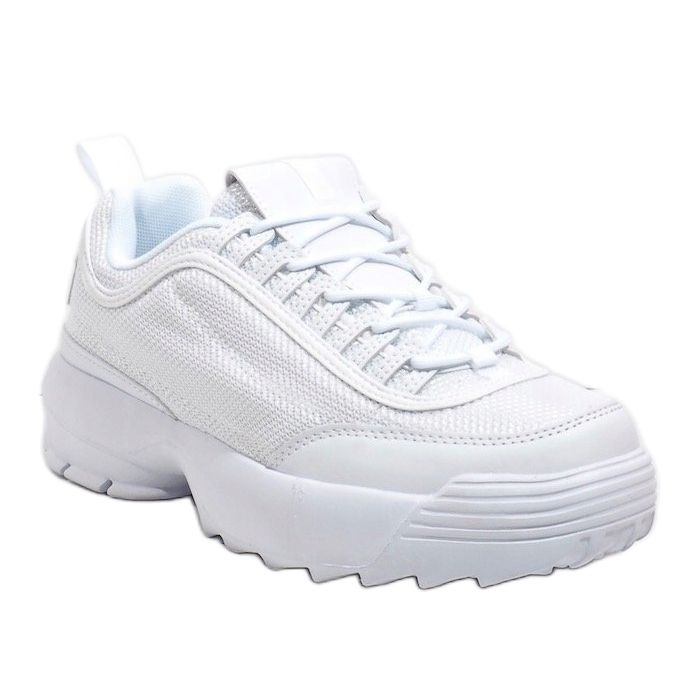 White fashionable sports shoes DSC82-2 1