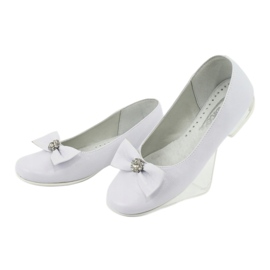 Girls' Ballerinas leather white miko 800 with a bow 3