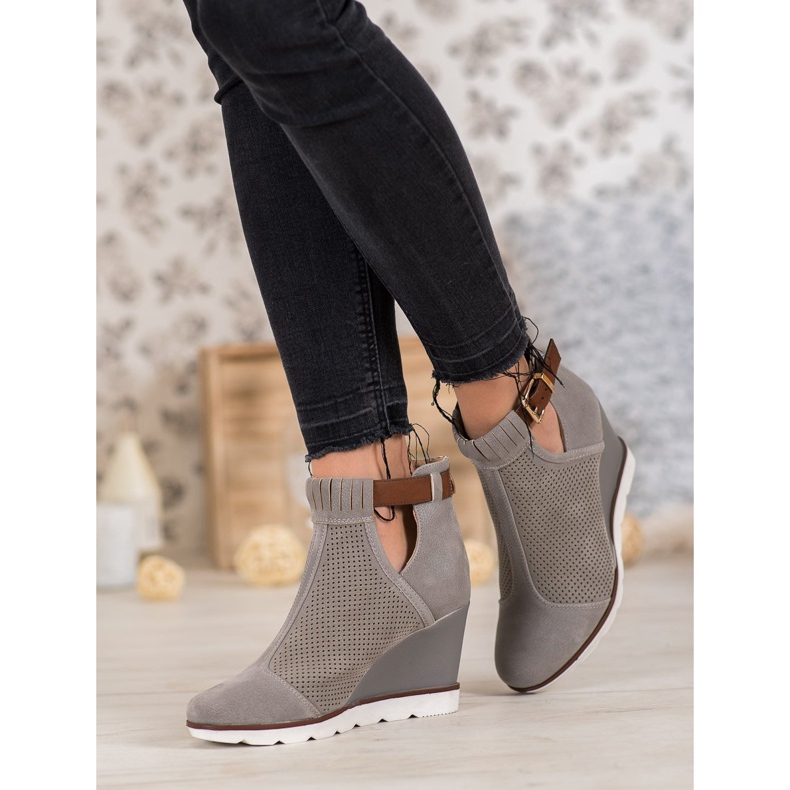 Filippo Openwork boots on a wedge grey 1