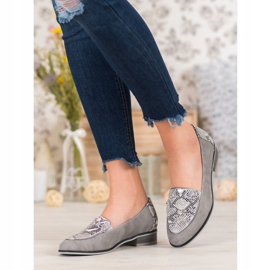 Snake Print VINCEZA loafers grey 1