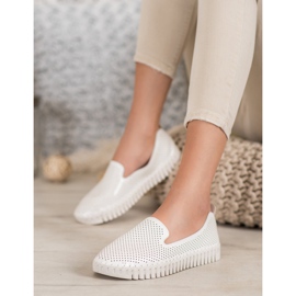 Goodin White Lords On The Platform 1