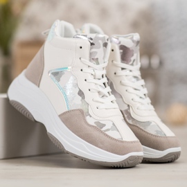 Ideal Shoes High Boots On The Platform white brown multicolored 1